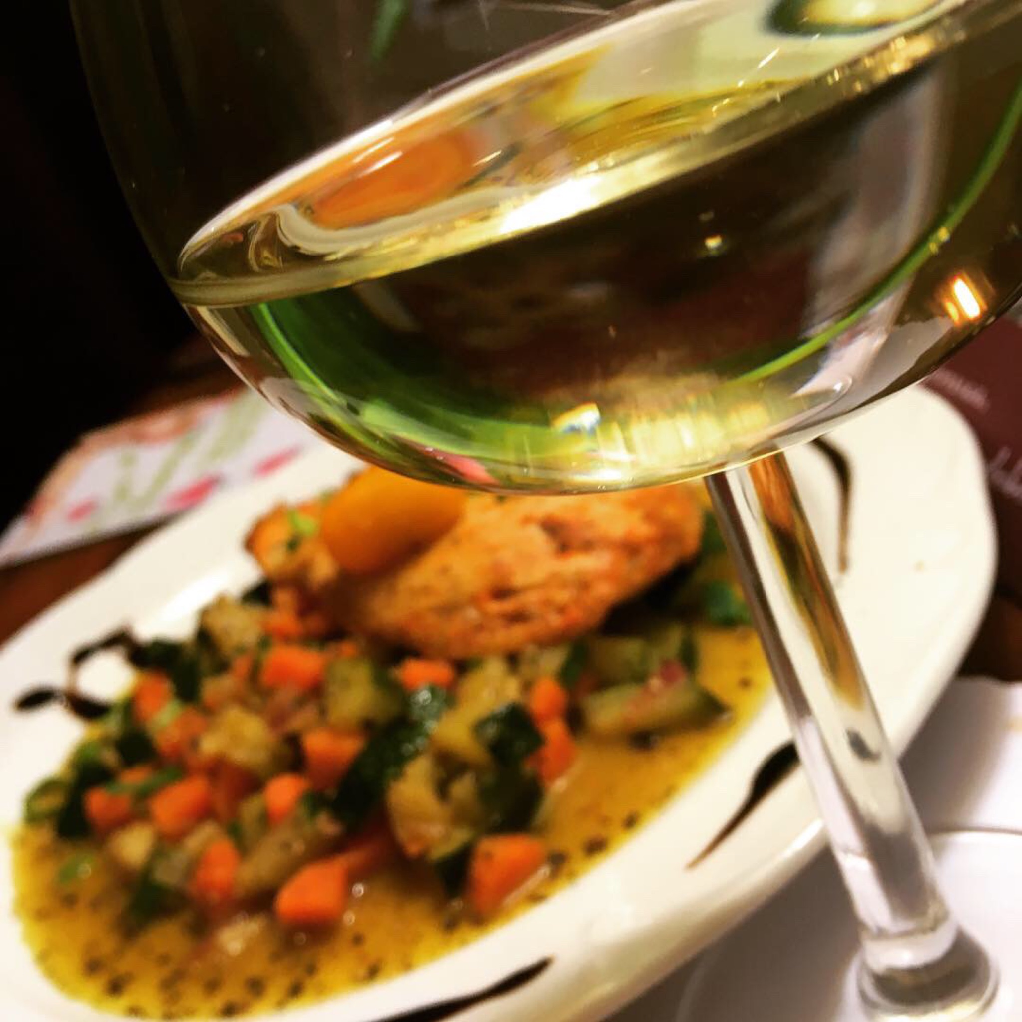 05_471202F2-C456-4893-9A11-95368F0296AC